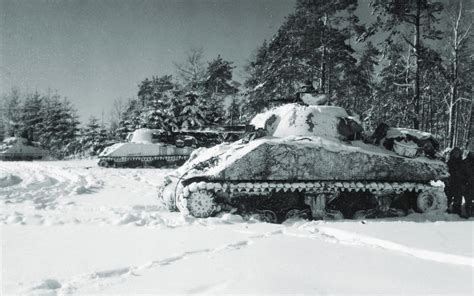 Facing Doom At the Battle of the Bulge, This Tank Commander Wouldn't ...