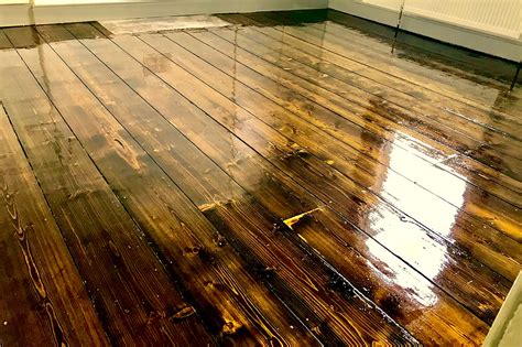 How To Stain And Varnish A Wooden Floor Floor Roma