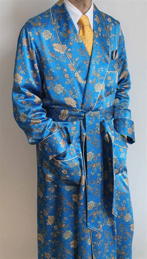 Classic Dressing Gown For Man In 100 Printed Satin Silk With Satin Piping