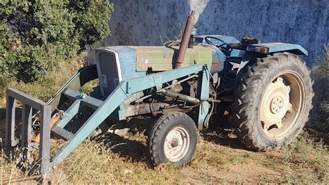 Tractor Abandonado Ebro En La Era Tractor Zombie Youtube