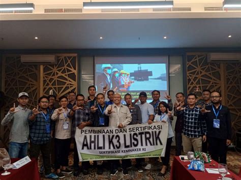 Gallery Ahli K3 Listrik Batch 32 Midiatama Academy