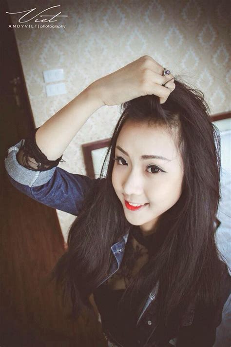 Tăm tia nhan sắc hot girl Cong Cớn của Cao đẳng Sư phạm