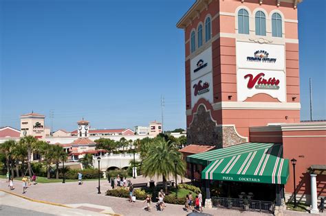 Orlando International Premium Outlets Huge Outlet Mall On