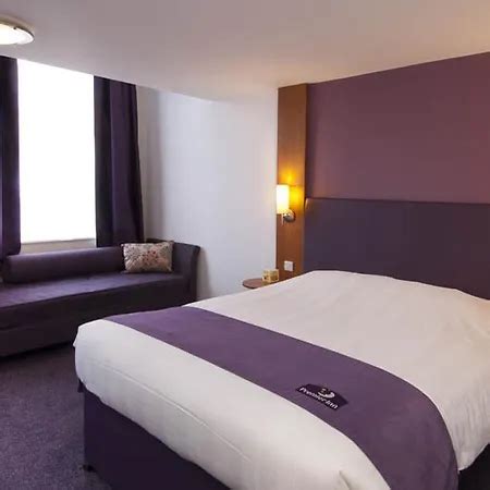 Premier Inn Chester City Centre: 3 star Hotel with a Minimum Price 98.0159£| UPDATED FOR 2024 ...