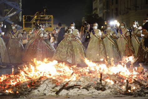 Fotos Cremà De Las Fallas De 2021 Las Provincias