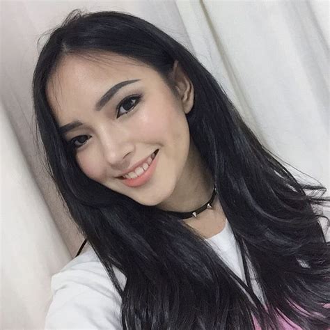 C Ng Th C Trang I M Ang Th I Mi N H T Th Y Hot Girl Ch U