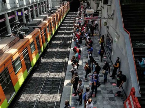 Metro CDMX hoy 9 de diciembre Reportan paso de trenes lento en Línea 3