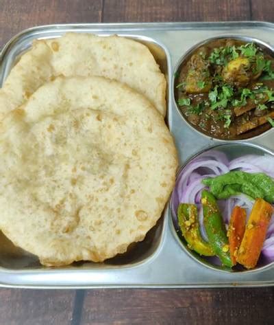 Rawalpindi Pind Wale Chole Bhature In Gaur City 1 Noida Order Food