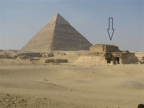 The "Fourth Pyramid of Giza": The Inconspicuous "Pyramid of Khentkaus ...