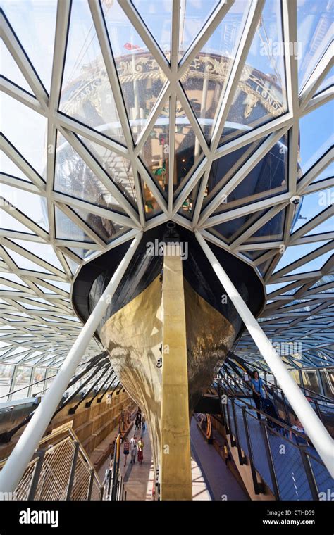 England London Greenwich Cutty Sark View Of Hull From Under The