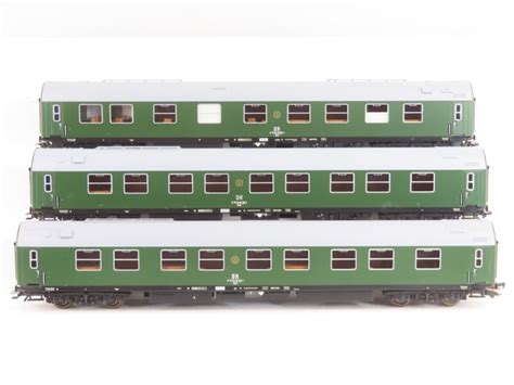 Tillig H Model Train Passenger Carriage Set Four