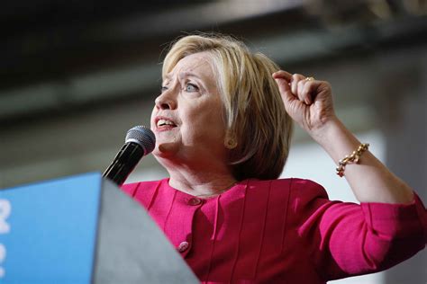 Illinois Treasurer Hillary Clinton Take Aim At Wells Fargo Over