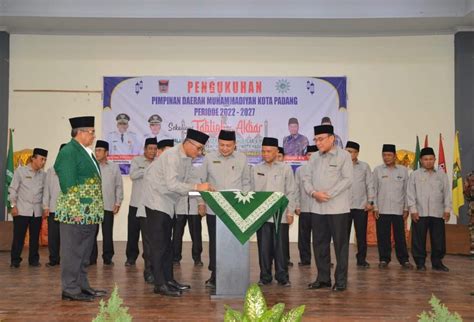 Pimpinan Daerah Muhammadiyah Kota Padang Periode 2022 2027 Dikukuhkan