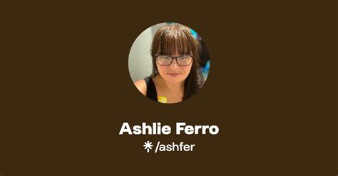 Ashlie Ferro Instagram Facebook Linktree