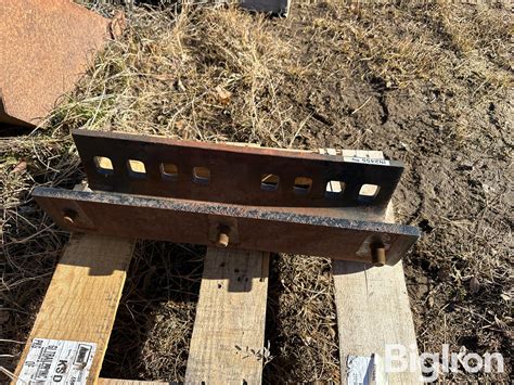 Allis-Chalmers Weight Bracket | Agriculture | BigIron
