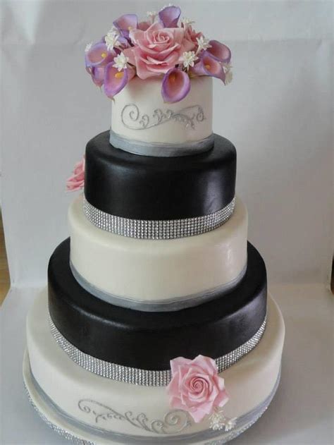 Wedding Cake Decorated Cake By JarkaSipkova CakesDecor