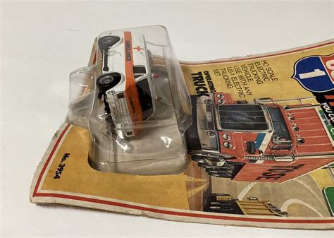 Tyco Ho Us Electric Trucking Ambulance Slot Car Vintage Ebay