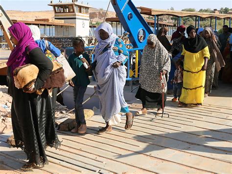 Bataille meurtrière pour le QG de la police au Soudan nouveau front au sud