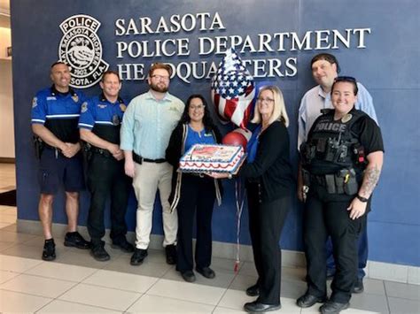 Sarasota Police Department On Twitter Thank You Bay Street Publix