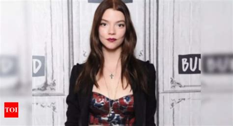 Anya Taylor Joys Twitter Hacked Post On The Queens Gambit Season 2