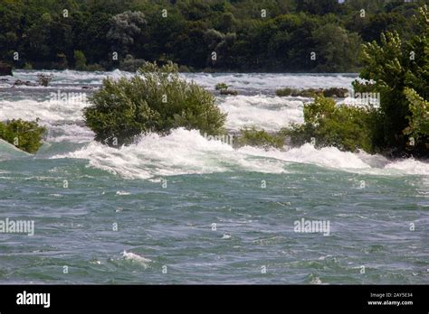 Niagara River rapids Stock Photo - Alamy