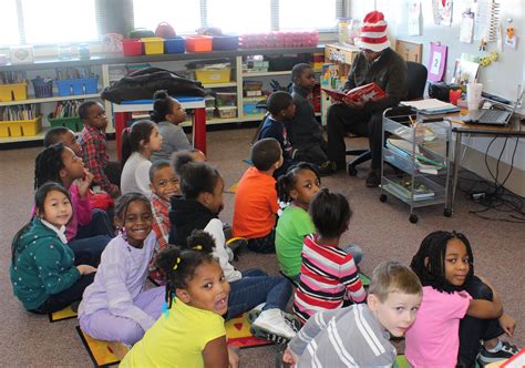 Photo Gallery • NEA's Read Across America Day