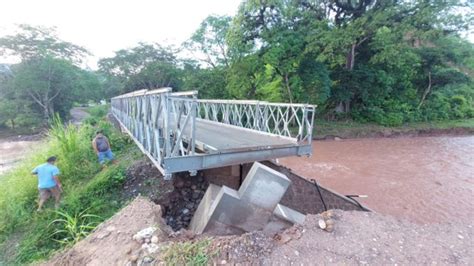 Varios municipios de Santa Bárbara y Lempira quedan incomunicados por