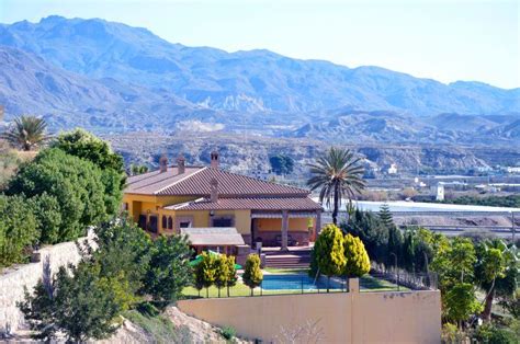 Casas Rurales en Rioja Almería desde 31 Hundredrooms