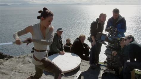 Star Wars Die Letzten Jedi Daisy Ridleys Hartes Training Zum Jedi Im