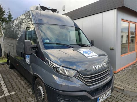 Wynajem Iveco Daily Bus Furgon Ch Odnia Dostawczy Izoterma Pozna