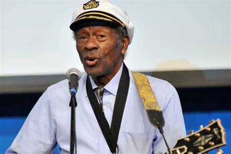 10 Best Chuck Berry Songs of All Time - Singersroom.com