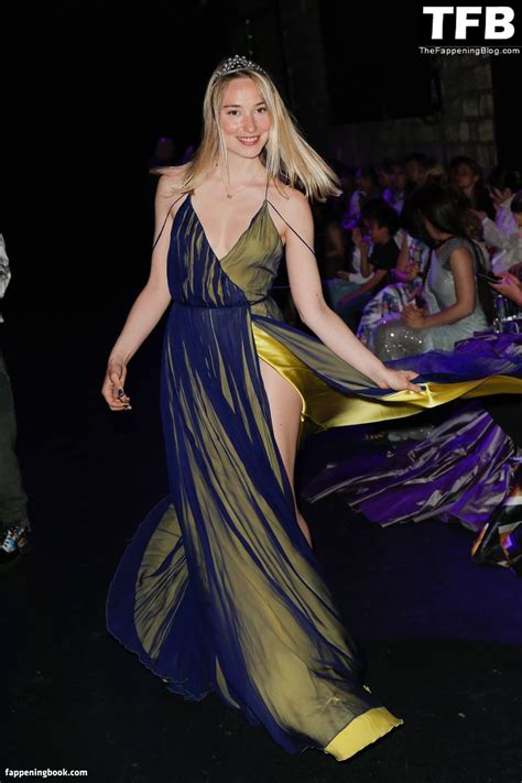 Déborah François Nude The Fappening Photo FappeningBook