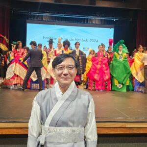 Desfile de Hanbok coreano Primeira vez no País FOCO NA POLÍTICA