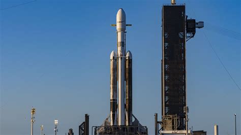 Mira El Lanzamiento Del Poderoso Cohete Falcon Heavy De Spacex En La