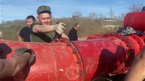 В Подгоре монтируют насос для откачки воды - YouTube