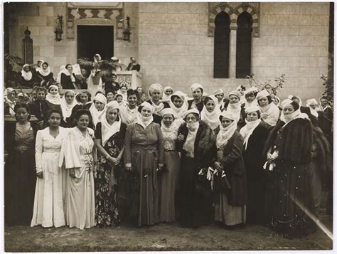 Divas Arabes Aux Origines Du F Minisme Arabe