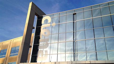 Ciena Stock: Ciena Earnings, Revenue Top Wall Street Targets | Investor ...