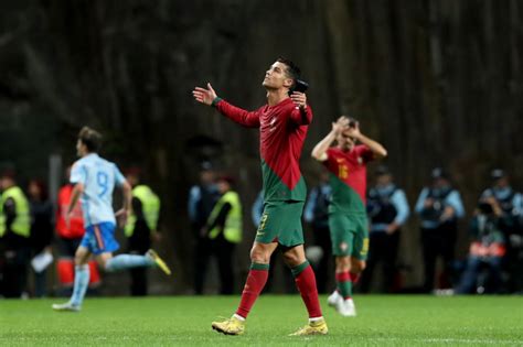 GALERIE FOTO Cristiano Ronaldo reacție care spune totul și un gest