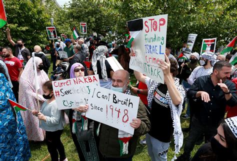 Hundreds Rally In Support Of Palestinians At Nj City Park Photos