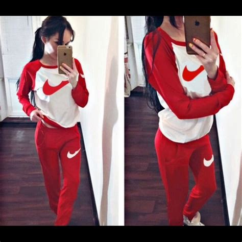 Other Nike Jogging Suits For Women Poshmark