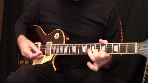 Guitar Hammer Ons And Pull Offs Learn How To Play Lead Guitar Youtube