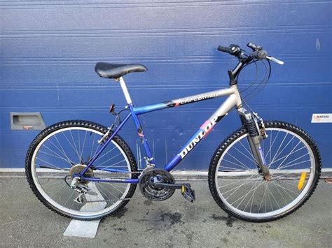 Gents Mountain Bike Dunlop Expedition Wheels 26 Frame 19 In