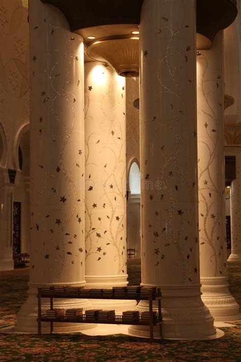 Sheikh Zayed Grand Mosque Inside Stock Photo - Image of religious ...