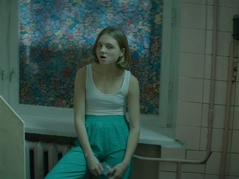 Nude Video Celebs Anna Slyu Nude Navodneniye