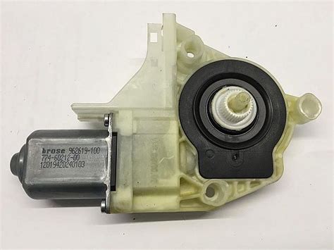 1K0959703AB Rudemotor og Rudekabel 2 dørs Autoparts24