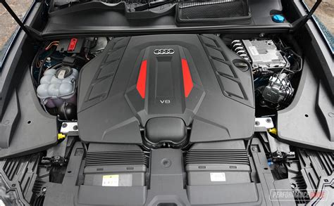 2023 Audi SQ8 06 PerformanceDrive