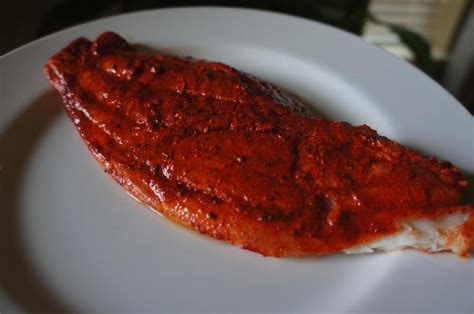 Pescado A La Parrilla Con Achiote Con Sal Y Azucar