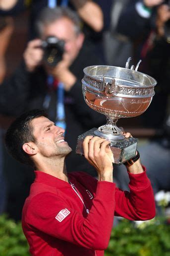 Roland Garros Novak Djokovic Entre Dans Lhistoire