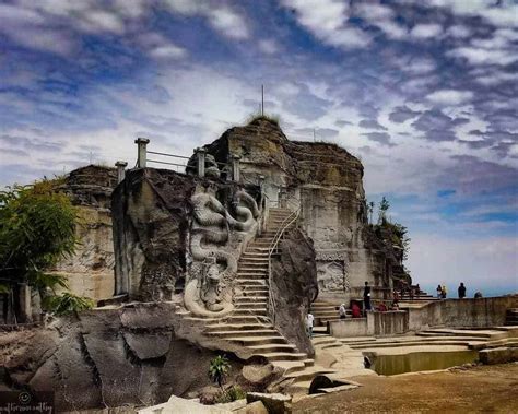 Keluyuran Di Yogyakarta Kunjungi 10 Tempat Wisata Di Sleman