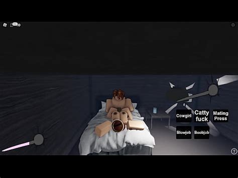 Une Reine Anglaise Aux Gros Seins Baise Un Noob Roblox XVIDEOS